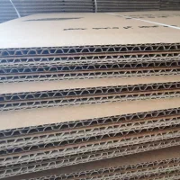 کارتن ۵ لایه مقاوم جنس کرافت|عمده‌فروشی|ماهدشت, |دیوار