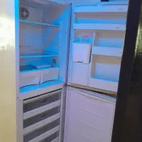 ۲ عدد یخچال دو درب و فروش تمام لوازم منزل