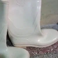 چکمه سالم نو وتمیز