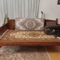 تخت سنتی