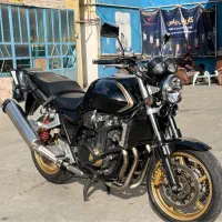 Cb 1300 شال طلا