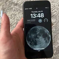 آیفون ۸ باتری ۱۰۰ درصد