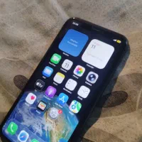 آیفون 11 نرمال.