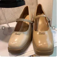 کفش برند یونای سایز ۳۷ نسکافه ای نو
