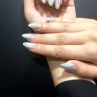 تخفیف پاییزی کاشت ناخن|خدمات آرایشگری و زیبایی|شیراز, شهرک ولیعصر|دیوار