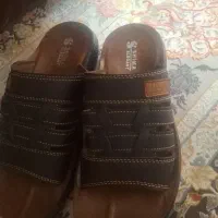 دمپایی و صندل