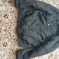 کاپشن مشکی کوتاه کارکرده خوش طرح