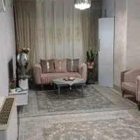 یک جفت لوستر پیانو