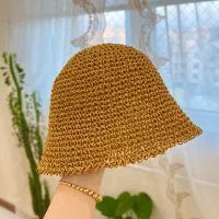 کلاه رافیا ساحلی|لباس|اصفهان, امامزاده اسماعیل|دیوار