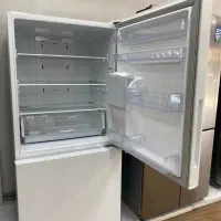 یخچال پایین فریزر اسنوا ویترینی|یخچال و فریزر|اسلام‌شهر, شهرک محمدیه|دیوار