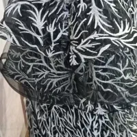 لباس مجلسی|لباس|کاشان, قطب راوندی|دیوار