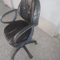 صندلی چرخدار به همراه پشتی طبی