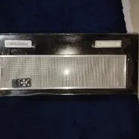 یک دستگاه هو آشپزخانه نو داخل کارتن