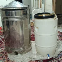 مخزن استیل و مخزن پلاستیک برای کولر شیر داره