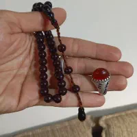 انگشتر عقیق و تسبیح سندلوس