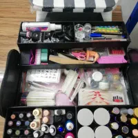 پک کامل کاشت ناخن|آرایشی، بهداشتی، درمانی|صدرا-فارس, فاز ۱|دیوار