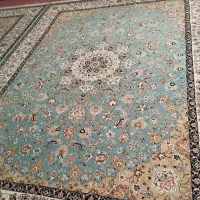 فروش مبل هفت نفره همراه با سه تخته فرش ۱۲ متری|مبلمان خانگی و میز عسلی|صحنه, |دیوار