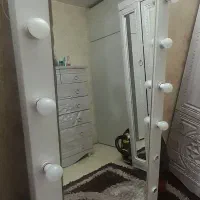 آینه چراغ دار