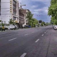 کلنگی با تجاری بر عباس آباد