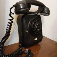 تلفن دیواری قدیمی المانی زیمنس تمیز وسالم|کلکسیون اشیاء عتیقه|تهران, جنت‌آباد مرکزی|دیوار
