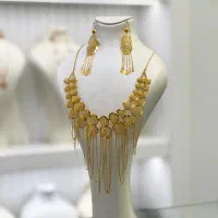 طوق گردنی زنجیری