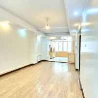 ۷۰ متر / ۲ خواب / سرتاسر رو به آفتاب/ با پارکینگ