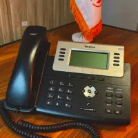 تلفن های تحت شبکه ویپ yealink یالینک