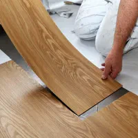 دکوراسیون کف پوش اتاق و سقف کاذب و کاغذ دیواری