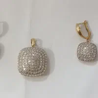 نیم ست و زنجیر