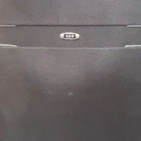 بزرگ درحدنو|کیف، کفش، کمربند|قم, تولید دارو و یخچال|دیوار