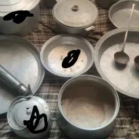 تعدادی ظروف اشپزخانه نو .کارکرده