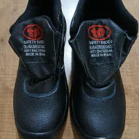 کفش ایمنی سایز ۴۲