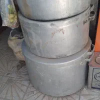 تعدادی وسایل کبابی و ساندویچی