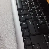 کامپیوتر و میز کامپیوتر