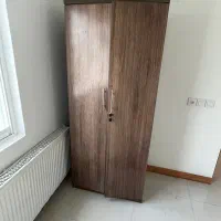 کمد mdf درجه یک، سه درب و کشو‌ دار بسیار تمیز