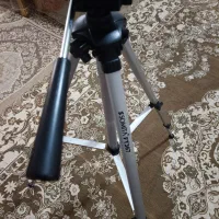 سه پایه دوربین