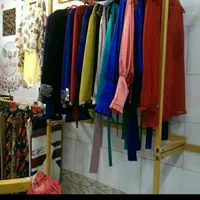 رگال|بندرخت و رخت‌آویز|اصفهان, بهارستان|دیوار