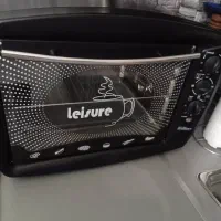 توستر و یک سری لوازم کار