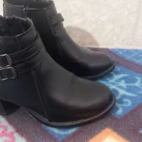 کفش نیم بوت زنانه و مردانه