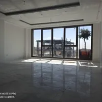 ۱۱۲ متر آپارتمان، سالن پرده خور.