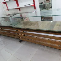 ویترین مغازه