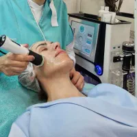 فیشال حرفه ای نارمک درمان لک جای جوش