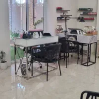 اجاره میز ناخن و تخت مژه