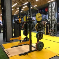 استخدام کارگر خدماتی باشگاه (اقا)باشگاه اقایان