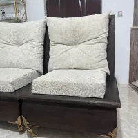 ۱۶ عدد مبل تک نفره + میز جلو مبلی
