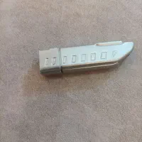 فلش ۱۲۸ سالم