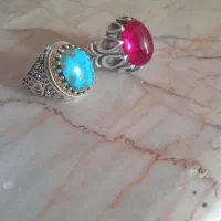 دوتا انگشتر مردانه و انگشتر زنانه ترک