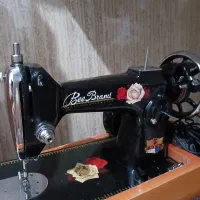چرخ خیاطی برند گل رز دینام دار