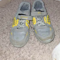 کفش اسپرت ونیم بوت