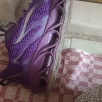 یک جفت کفش زنانه آمریکایی